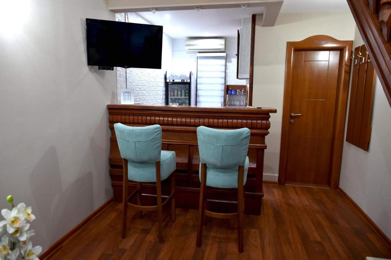 Apartman Royal Gornji Milanovac Exterior foto